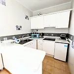 Coral Mar 6g Apartment *